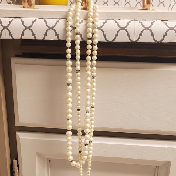 Stella and Dot Mara Pearl Necklace Pavé Rondials and Metallic Cord Tassels - Picture 2 of 4